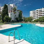 Beautiful 2 Bedrooms Apartment In Puerto Banus